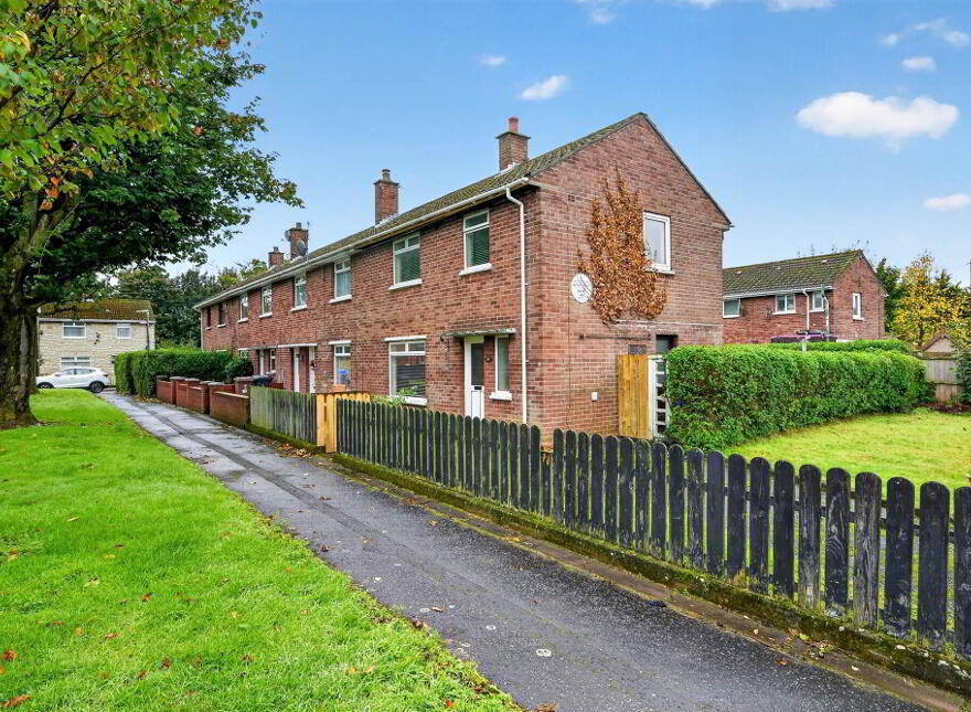 19 Knocknagoney Park, Belfast, BT4 2PT