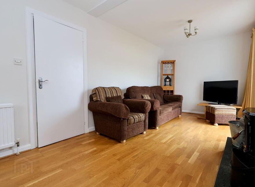 Villeneuve, 13 Roscommon Road, Athlone, N37R2X0