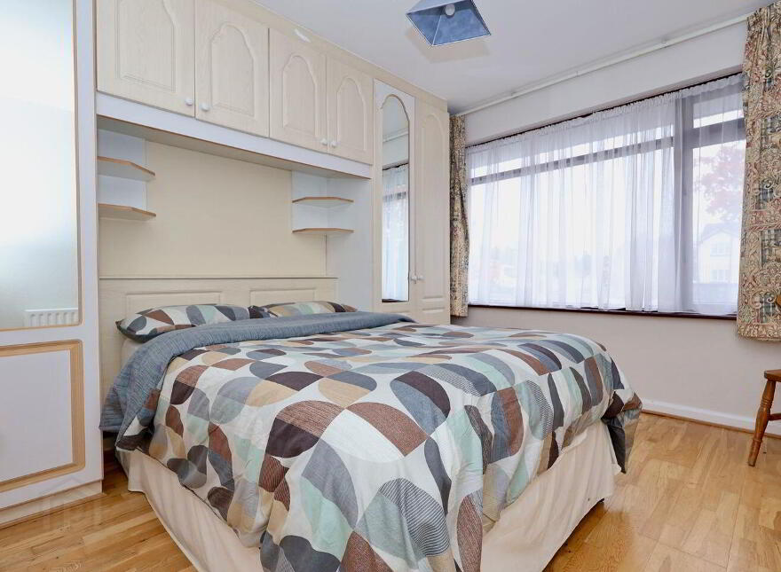 Villeneuve, 13 Roscommon Road, Athlone, N37R2X0