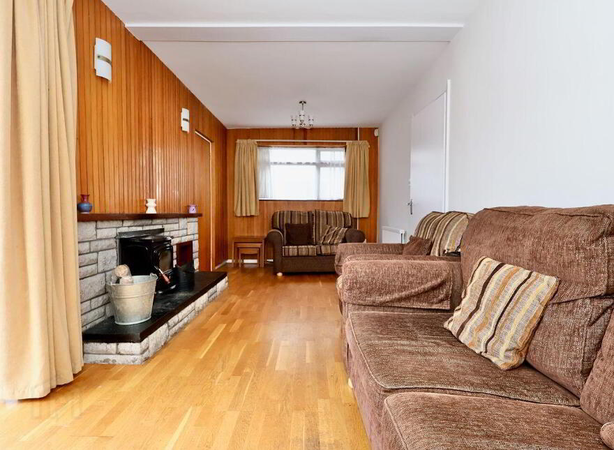 Villeneuve, 13 Roscommon Road, Athlone, N37R2X0