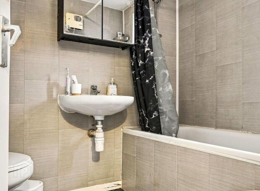38 Cedar Brook Walk, Cherry Orchard, Cherry Orchard, D10V155