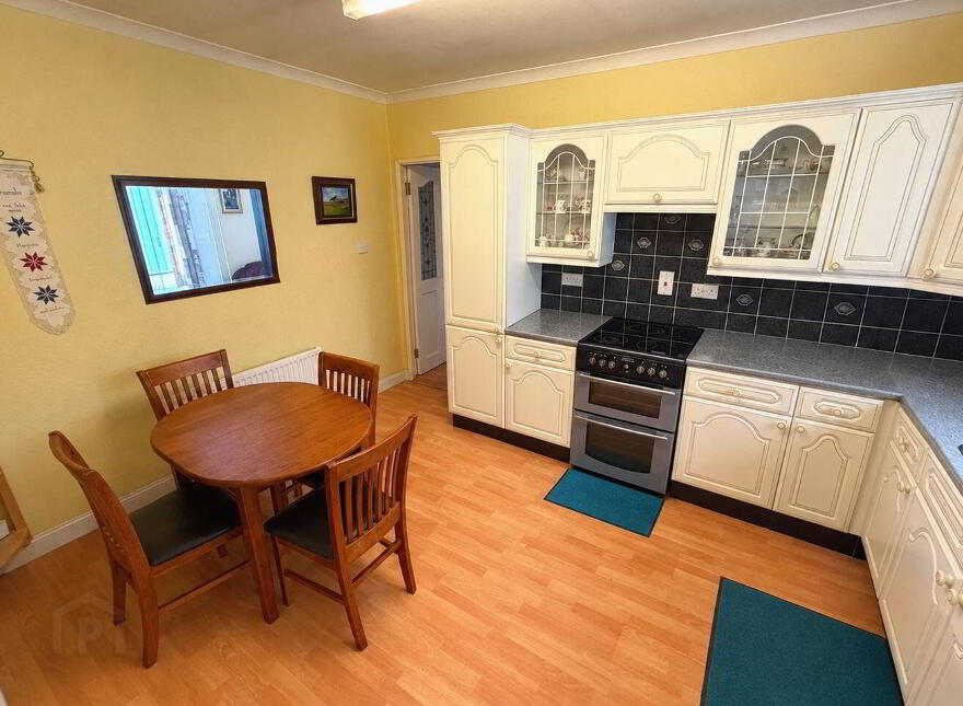 Clancool Beg, Kilbrittian Road, Kilbrittain, P72Y862