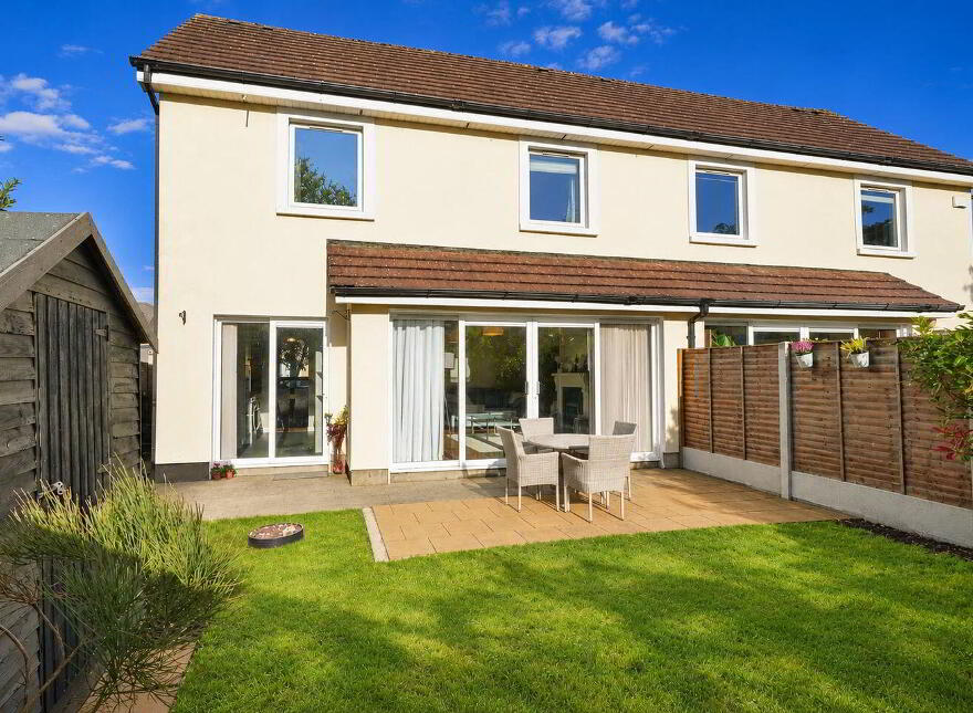 2 Delhurst Mews, Ongar Park, Ongar, D15