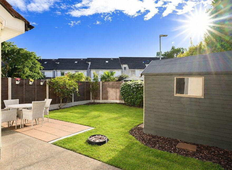 2 Delhurst Mews, Ongar Park, Ongar, D15