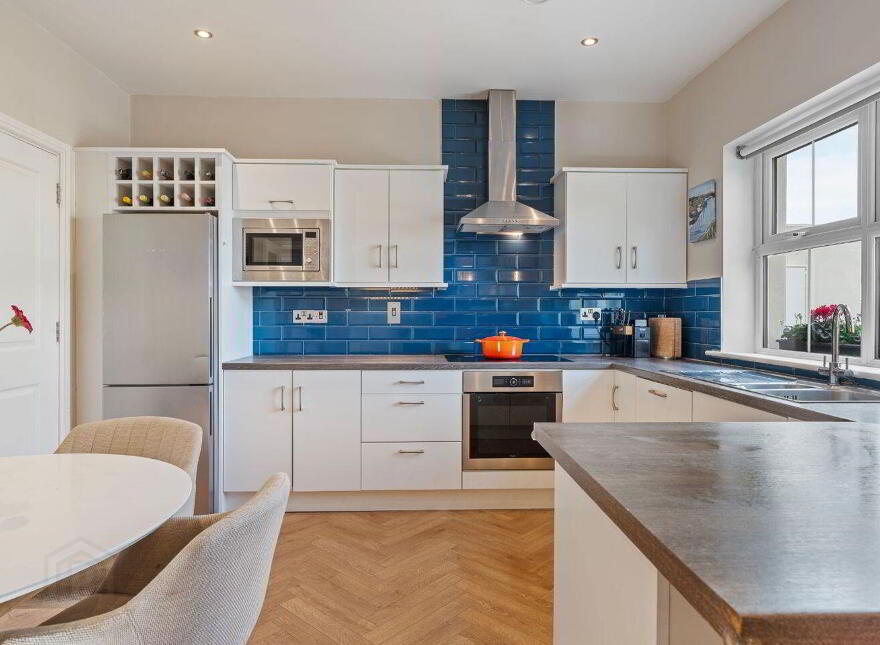 24 Drakes Point, Crosshaven, P43RK10