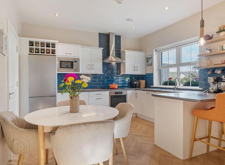 24 Drakes Point, Crosshaven, P43RK10