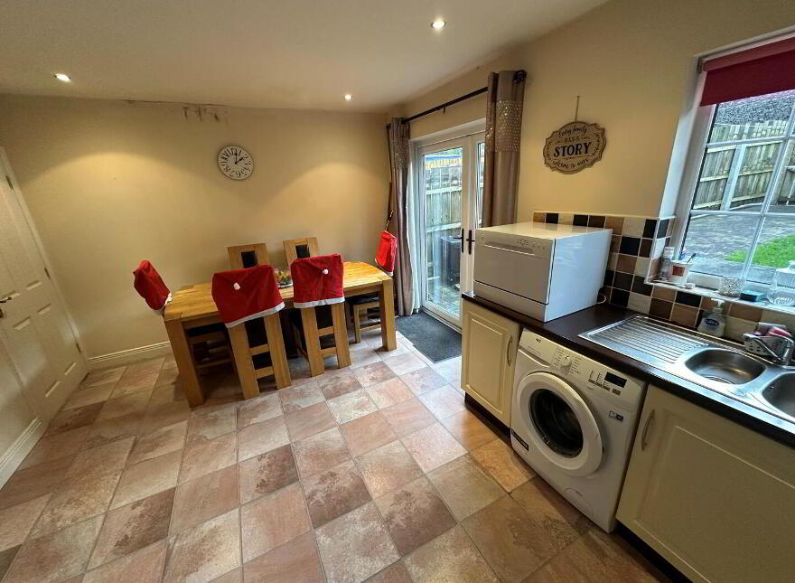 8 Laurel Mews, Dromore, BT25 1FT