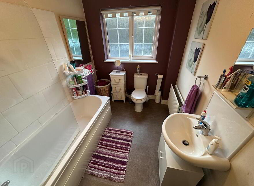 8 Laurel Mews, Dromore, BT25 1FT