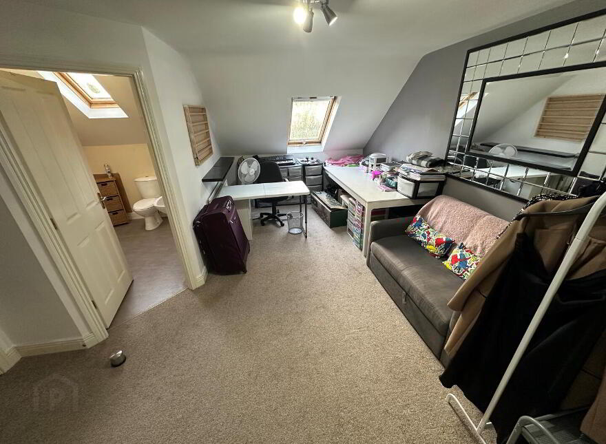 8 Laurel Mews, Dromore, BT25 1FT