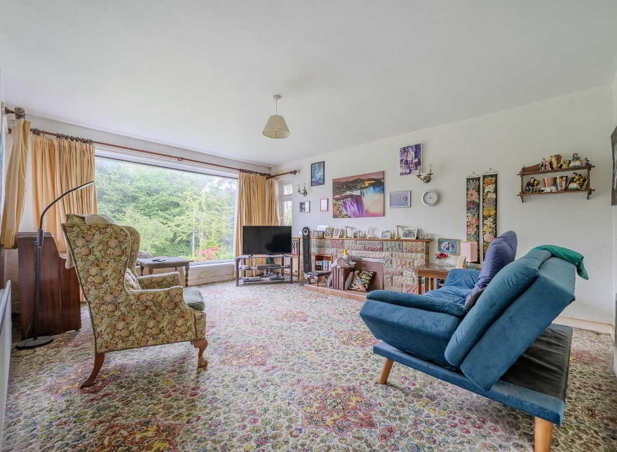 18 Fort Road, Helens Bay, BT19 1LA