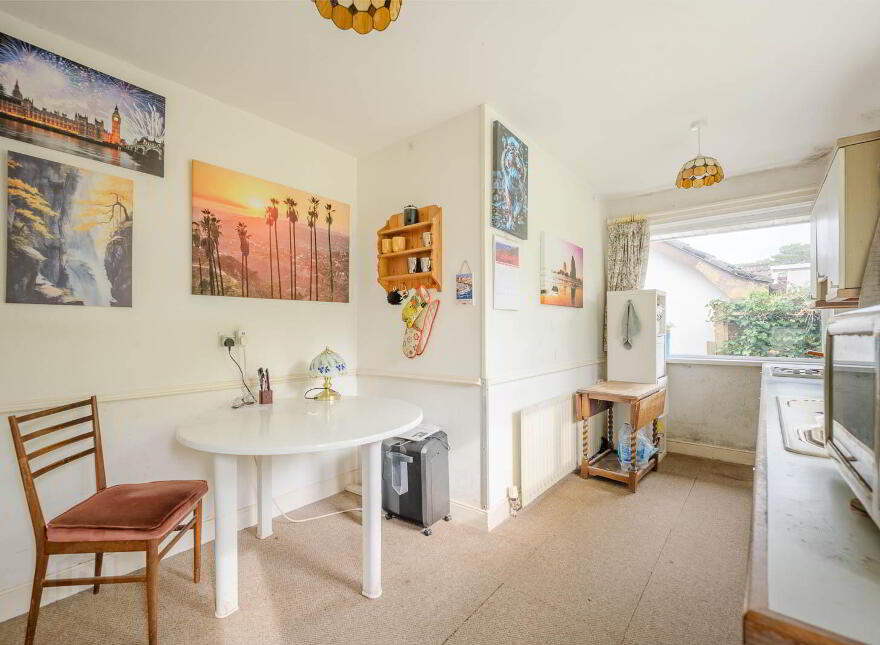 18 Fort Road, Helens Bay, BT19 1LA