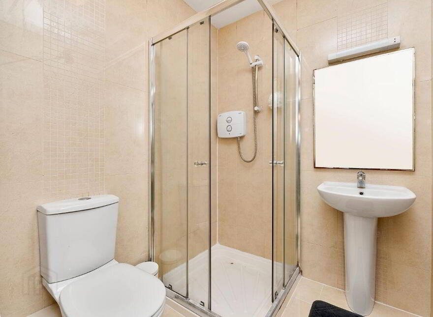 34 Newcastle Woods Drive, Enfield, A83FK40