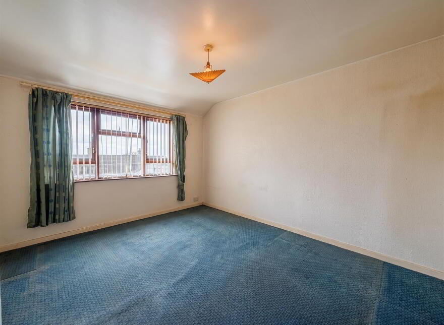 27 Ballysillan Crescent, Belfast, BT14 8HR