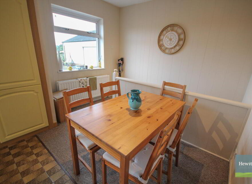 25 Derrycrew Road, Loughgall, BT61 8PW