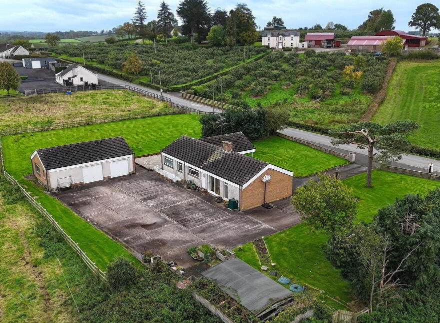 25 Derrycrew Road, Loughgall, BT61 8PW