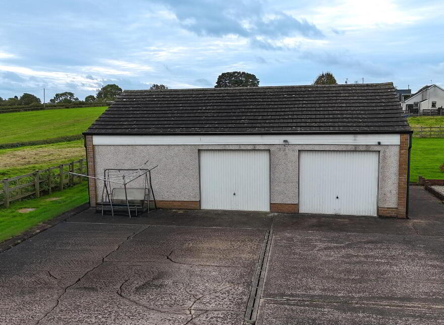 25 Derrycrew Road, Loughgall, BT61 8PW