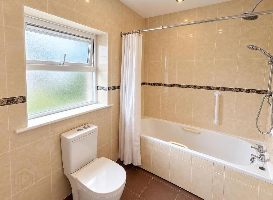 44 Rathowen, Duntaheen Road, Fermoy, P61RW61