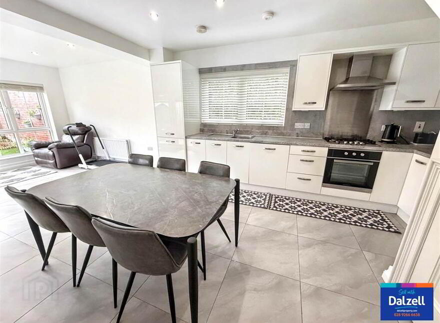 6 Charlestown Hall Brae, Lisburn, BT28 0AG