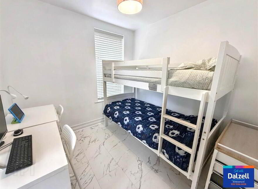 6 Charlestown Hall Brae, Lisburn, BT28 0AG