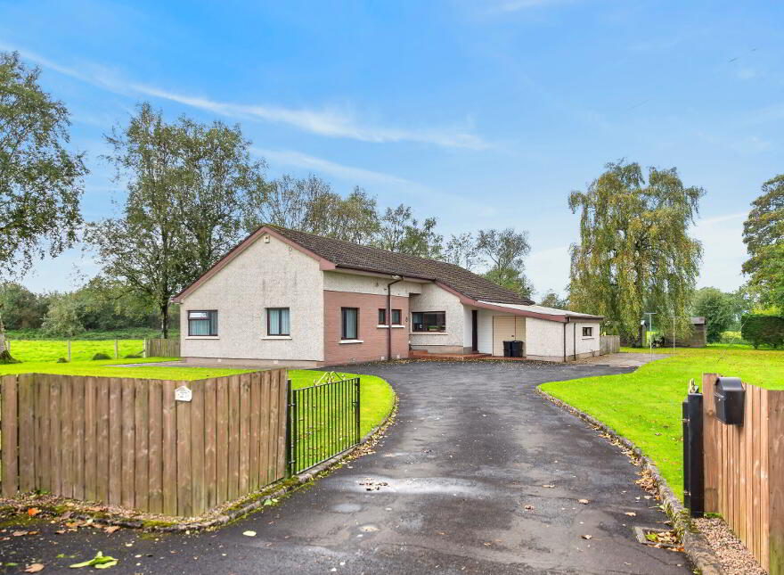 27 Woodside Road, Ballymena, BT42 4HX