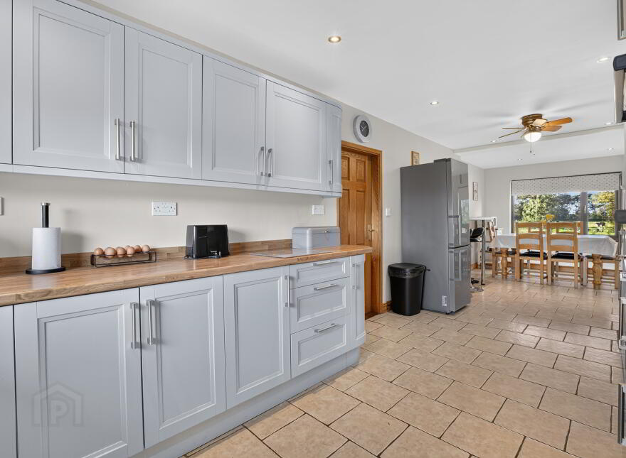 27 Woodside Road, Ballymena, BT42 4HX