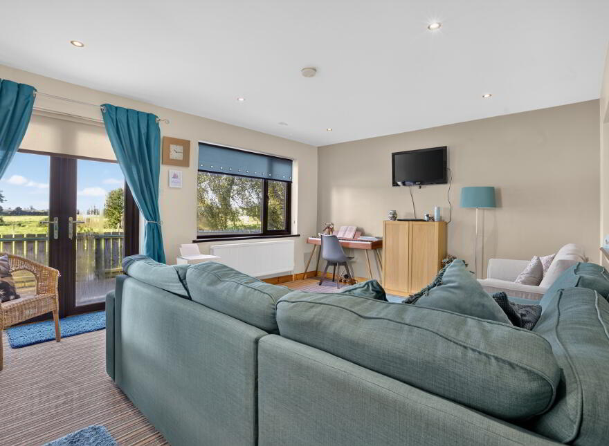 27 Woodside Road, Ballymena, BT42 4HX