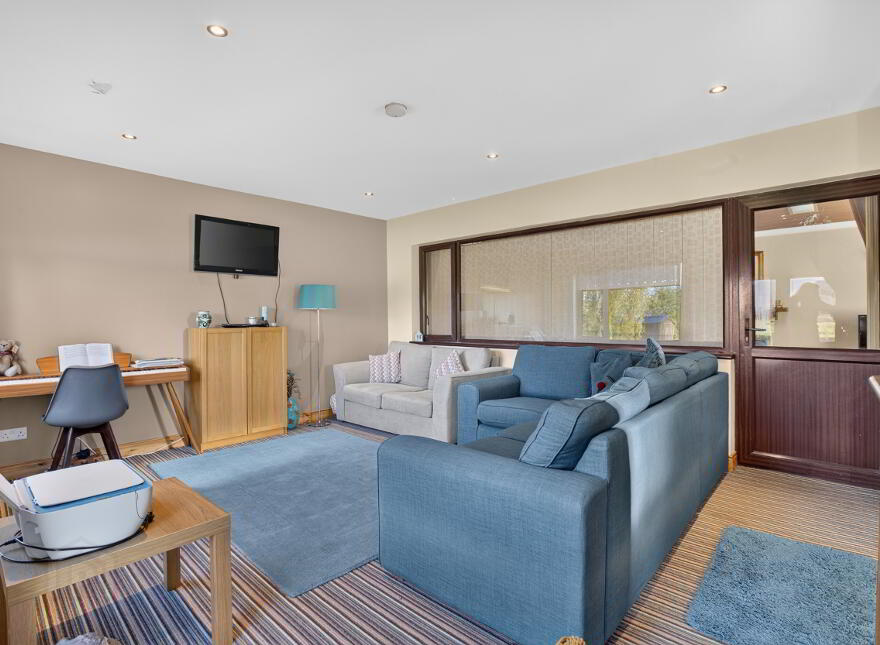27 Woodside Road, Ballymena, BT42 4HX