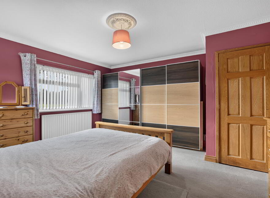 27 Woodside Road, Ballymena, BT42 4HX