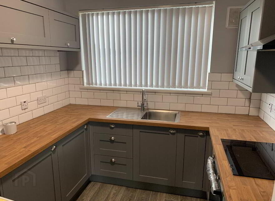 64 Knockbreda Road, Belfast, BT6 0HF
