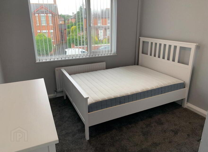 64 Knockbreda Road, Belfast, BT6 0HF