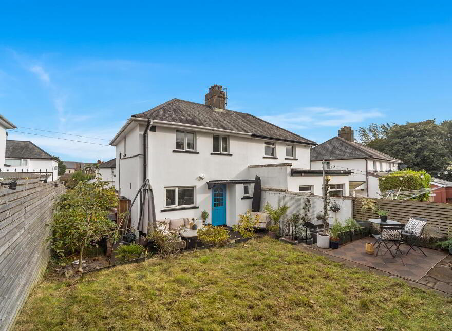 54 Enid Parade, Belfast, BT5 6EL