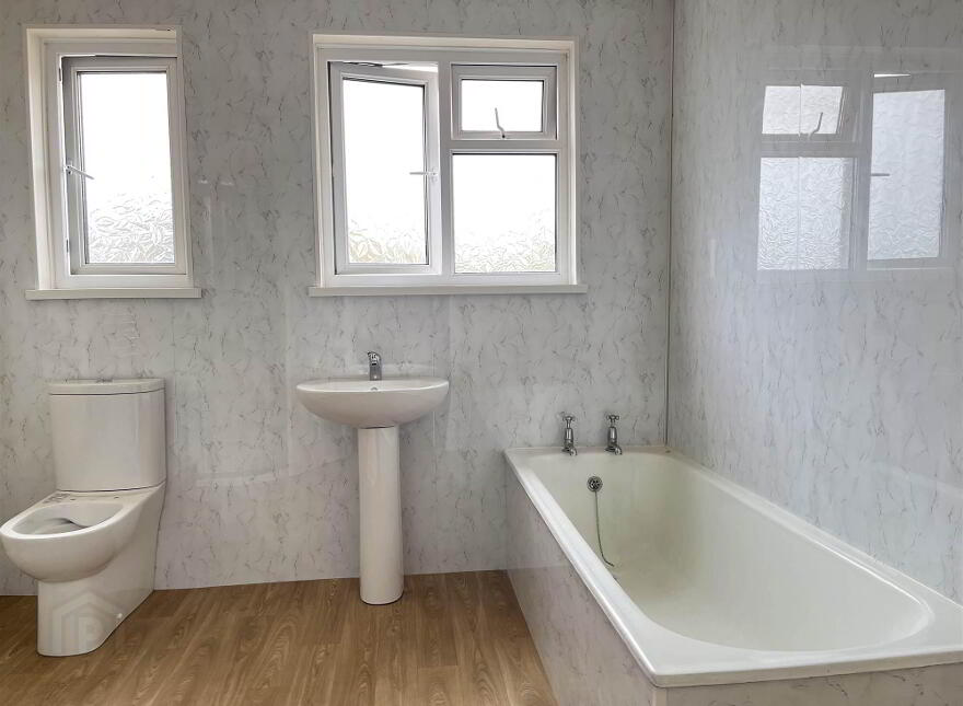 41 Annacloy Road, Downpatrick, BT30 9AE