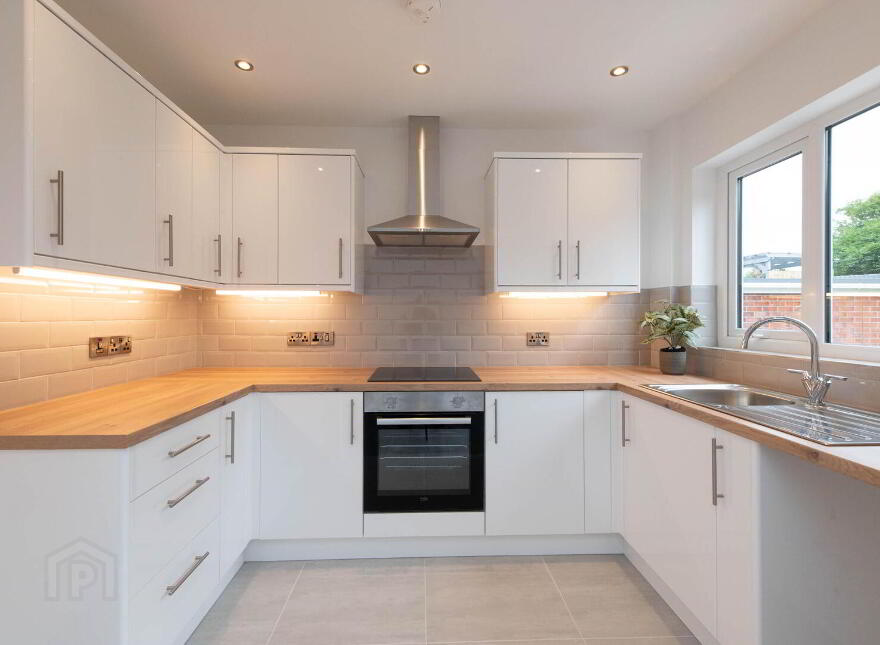 74 Collinward Avenue, Newtownabbey, BT36 6DZ
