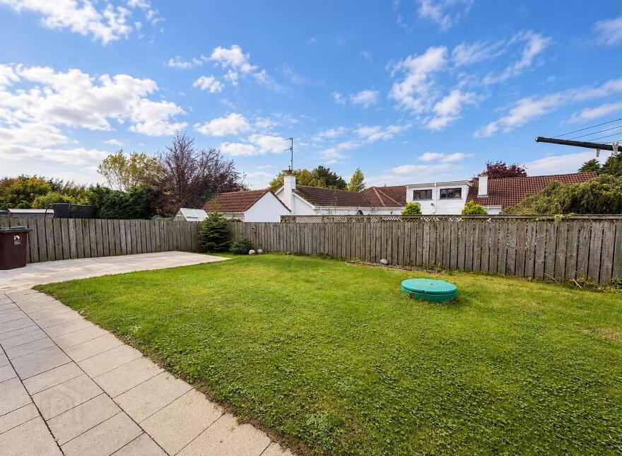 18 Cornmill Park, Cloghole Road, Campsie, Waterside, Derry / Londonderry, BT47 3FP