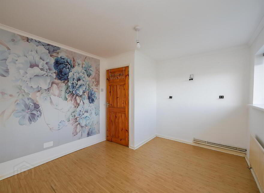 70 Tullyard Way, Clonduff, Belfast, BT6 9NU
