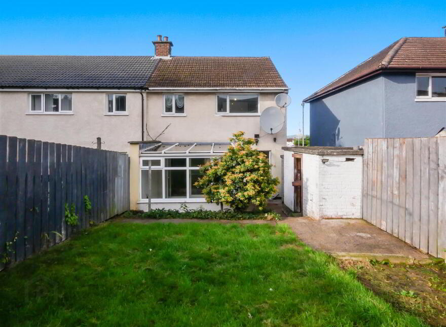 70 Tullyard Way, Clonduff, Belfast, BT6 9NU