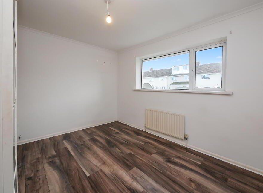 70 Tullyard Way, Clonduff, Belfast, BT6 9NU