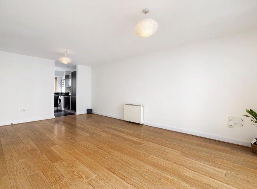 11 Gallery Quay, Block, 5 Grand Canal Dock, Dublin, D02WR97