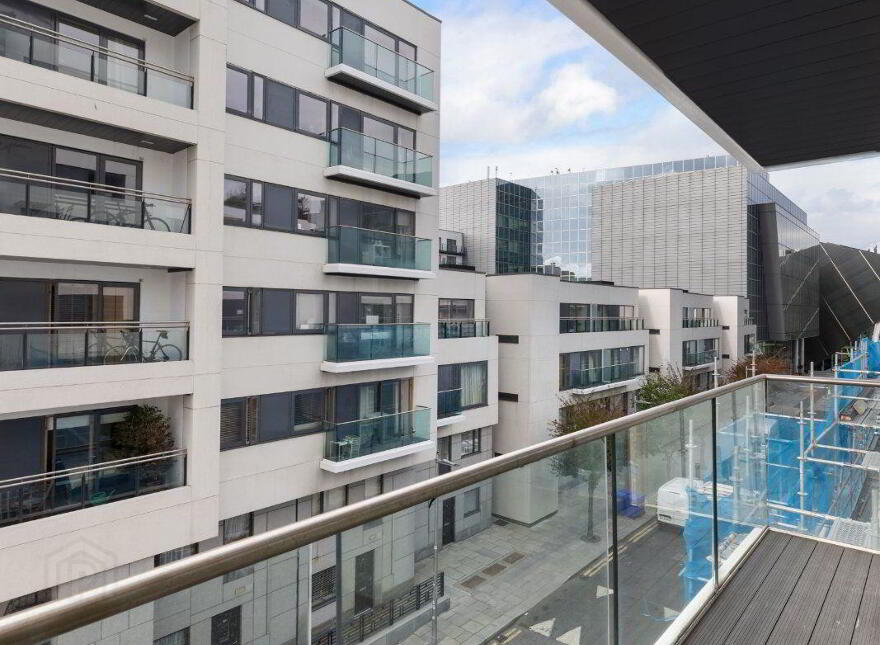 11 Gallery Quay, Block, 5 Grand Canal Dock, Dublin, D02WR97