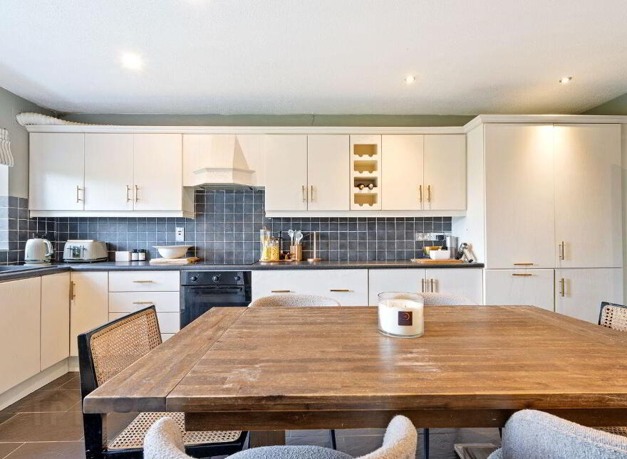 14 Manor Grove, Thornbury View, Rochestown, T12T20X