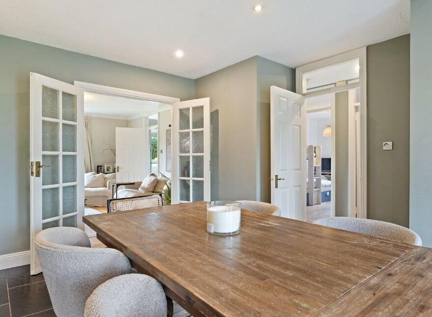 14 Manor Grove, Thornbury View, Rochestown, T12T20X