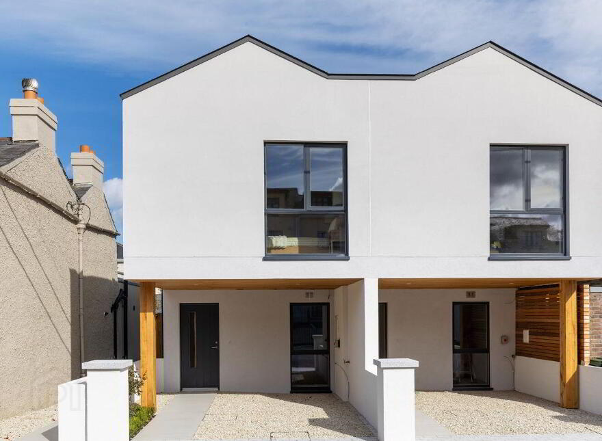 20A Lanesville, Monkstown, A96HE98