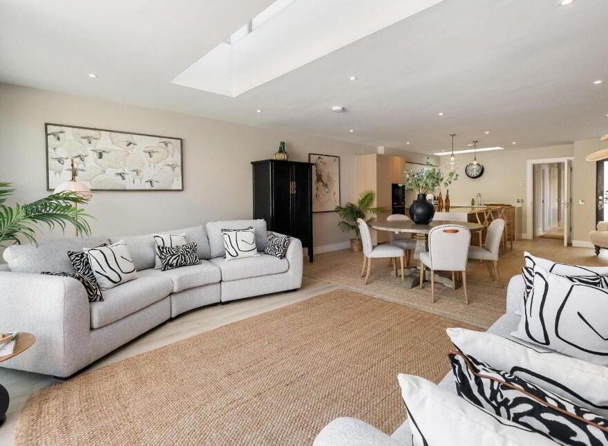 20A Lanesville, Monkstown, A96HE98
