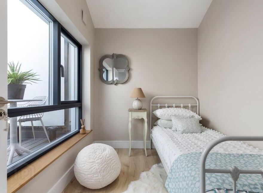 20A Lanesville, Monkstown, A96HE98