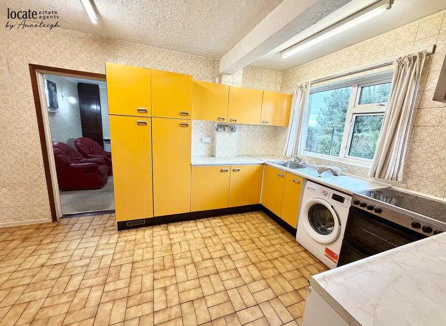 40 Oakfield Road, Derry, BT48 9BB