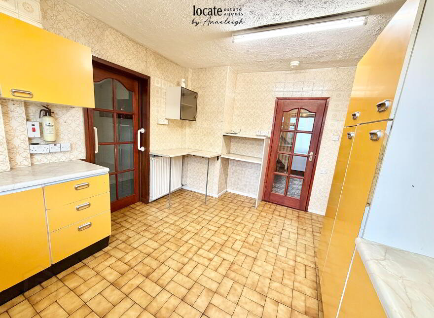 40 Oakfield Road, Derry, BT48 9BB