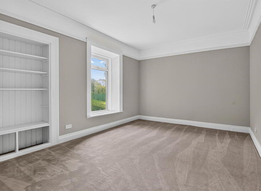 5 Crawfordsburn Road, Newtownards, BT23 4EA