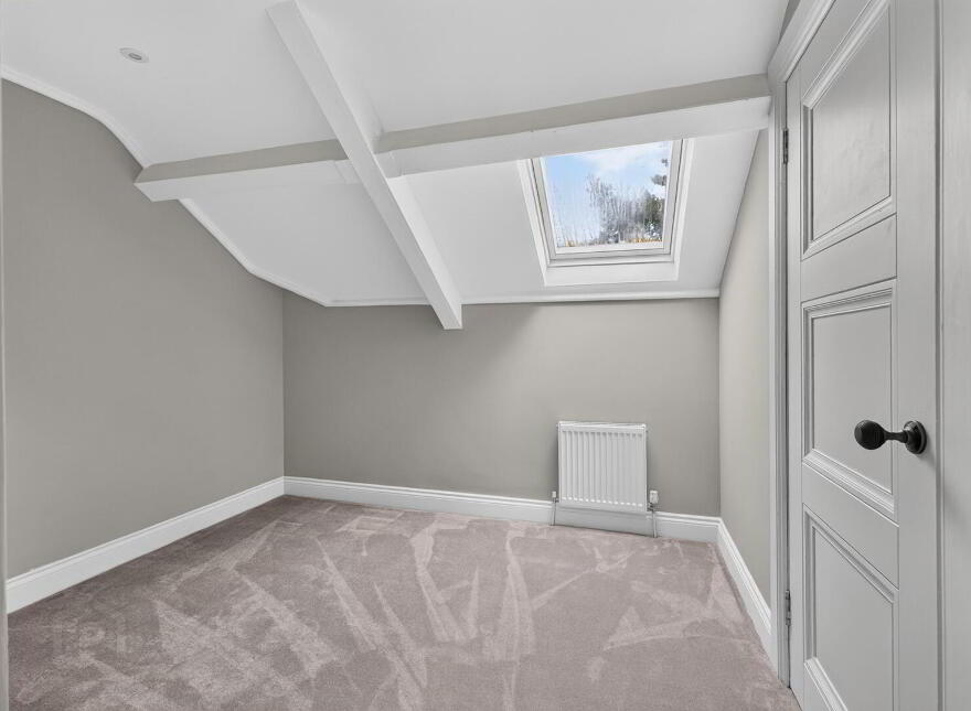 5 Crawfordsburn Road, Newtownards, BT23 4EA