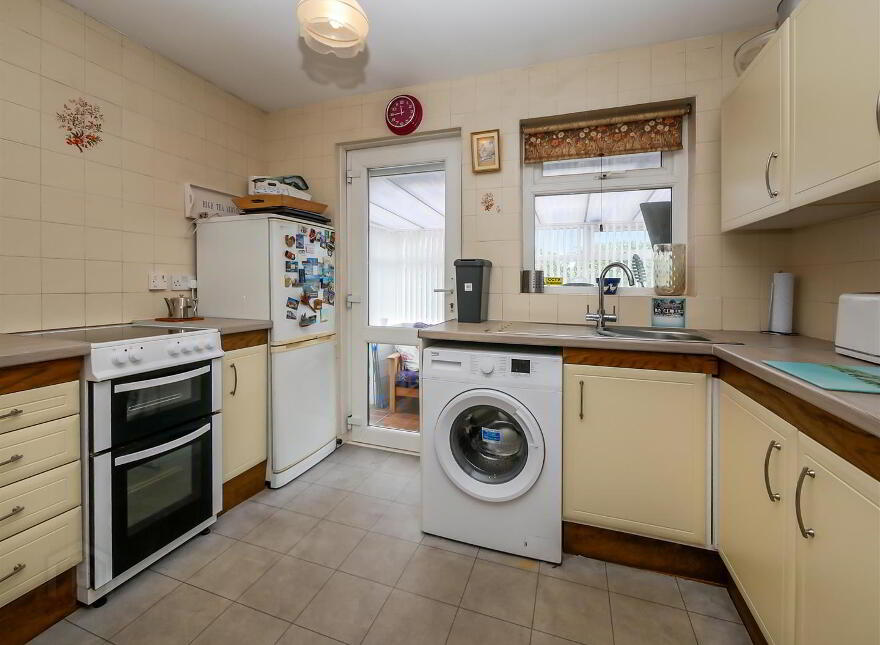 12 Beaufort Avenue, Beechill Road, Belfast, BT8 7TY