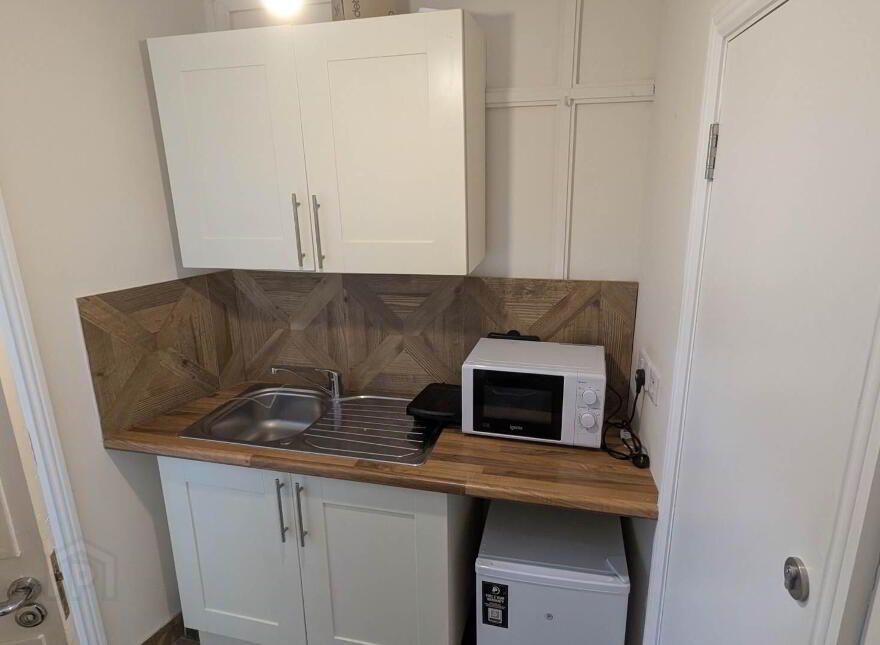 142 Leeson Street Upper, Dublin, D04RH56